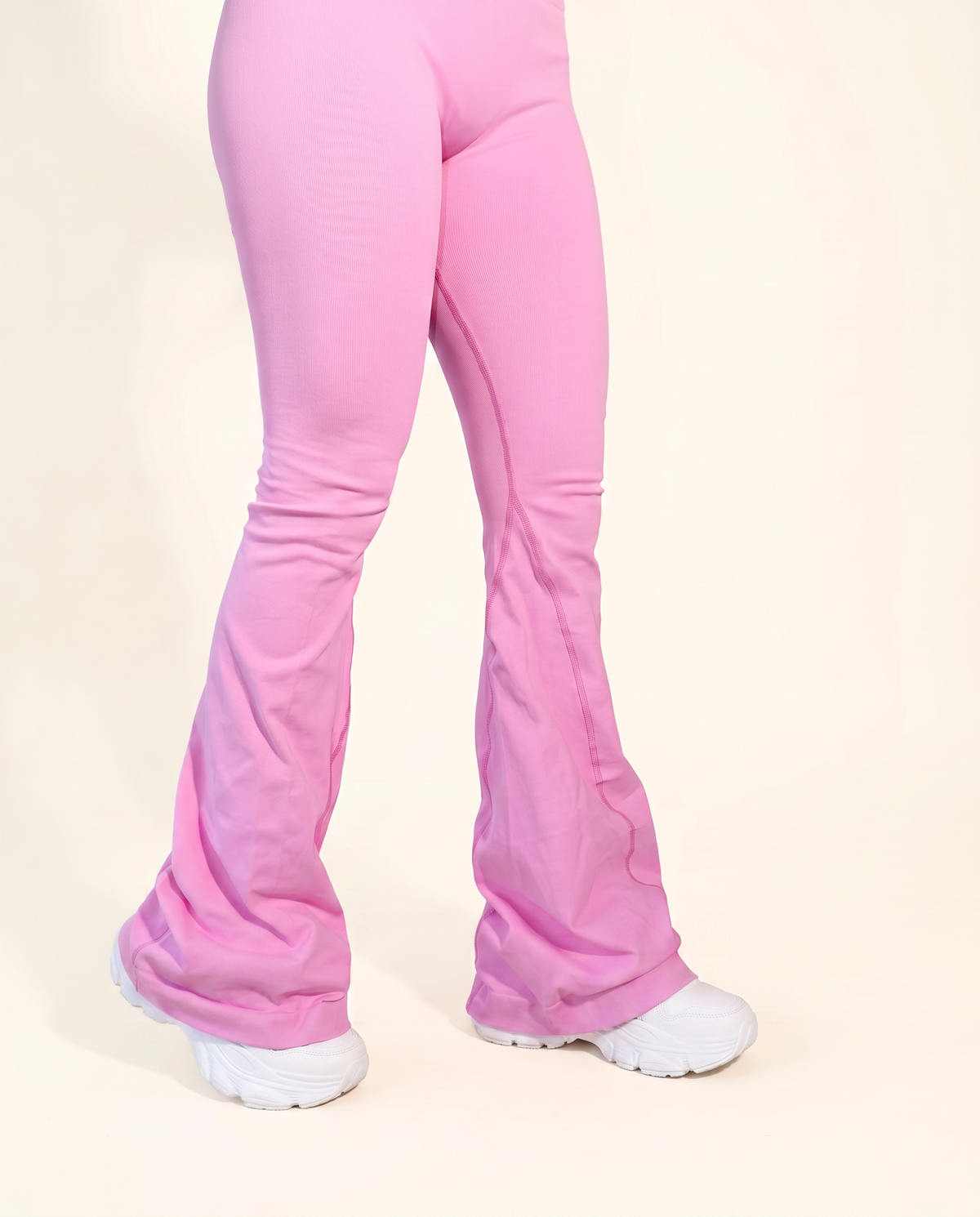 Pantalón Acampanado Silueta Retro